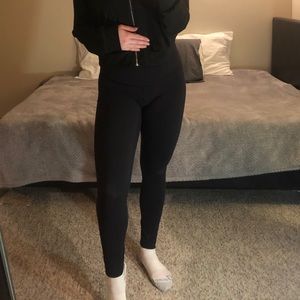 Black Lulu Lemon Leggings